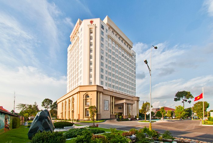 Tân Sơn Nhất Hotel - 5* Hotel